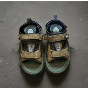 Mens Revelation Golf Shoes Size 9, Sandals, Straps, Brown, Golfing, Comfort